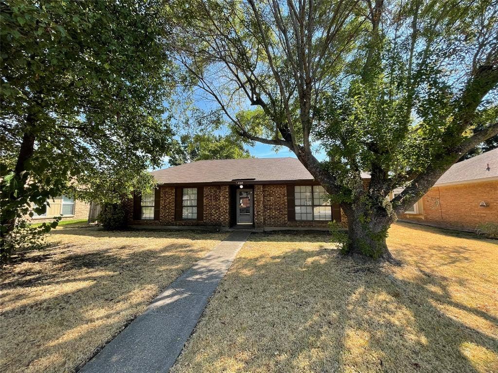 2310 Windridge Lane, Rowlett, TX 75088 2310 Windridge Lane, Rowlett, TX 75088