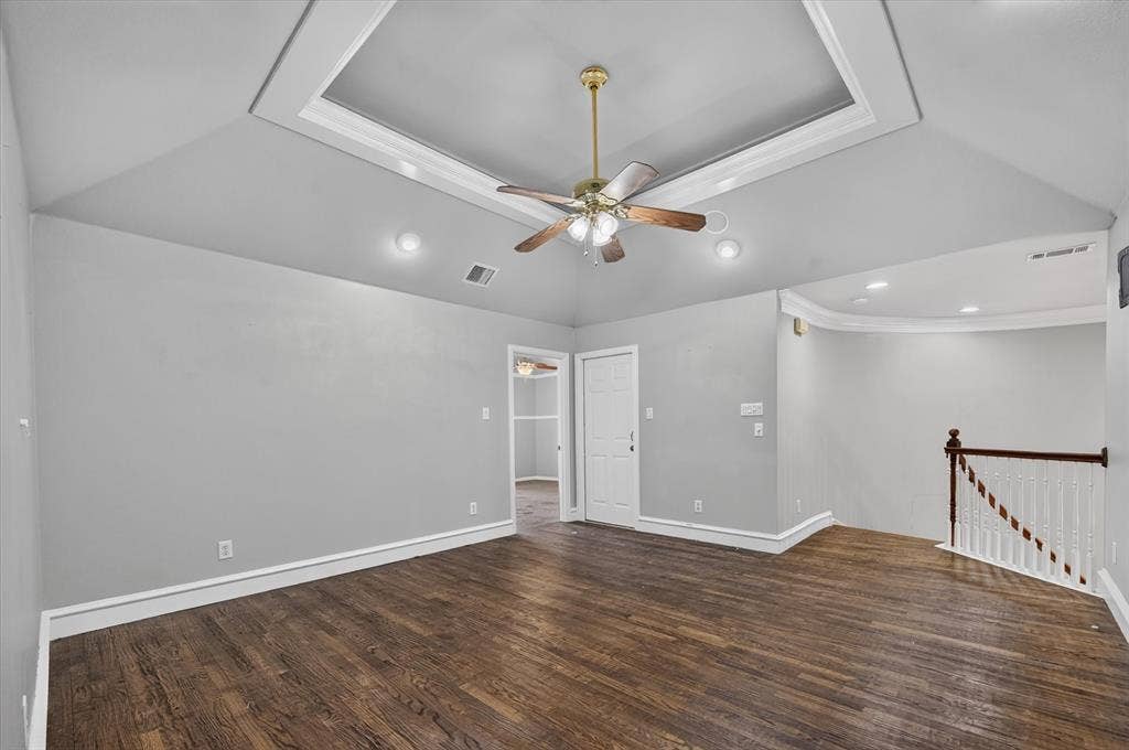 8004 Ashby Court, Plano, TX 75025 8004 Ashby Court, Plano, TX 75025