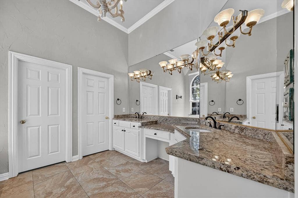 8004 Ashby Court, Plano, TX 75025 8004 Ashby Court, Plano, TX 75025