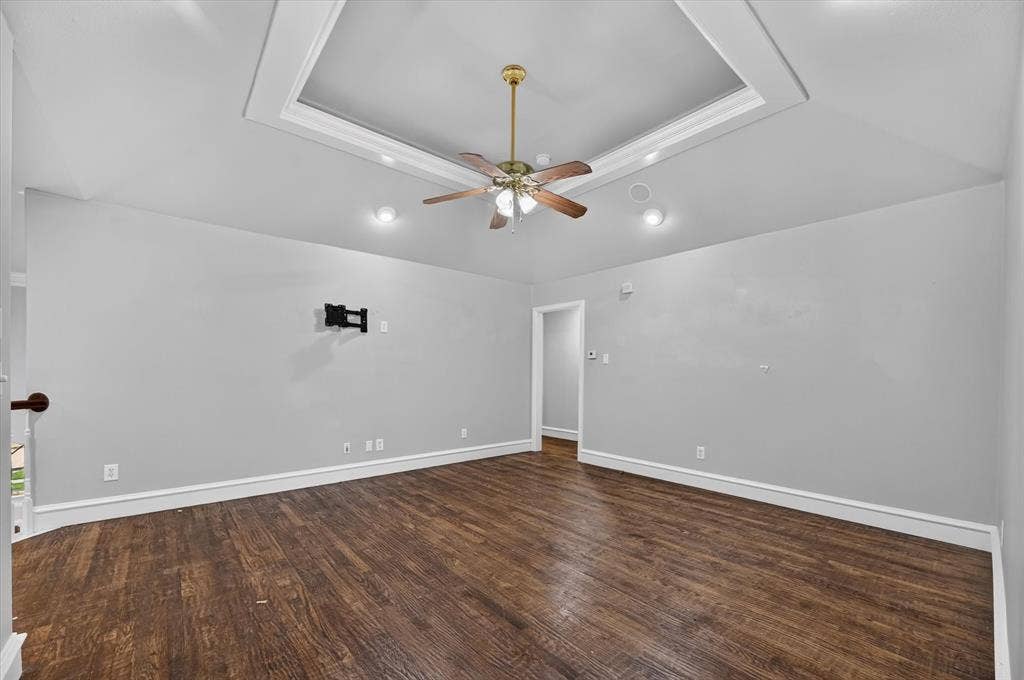 8004 Ashby Court, Plano, TX 75025 8004 Ashby Court, Plano, TX 75025