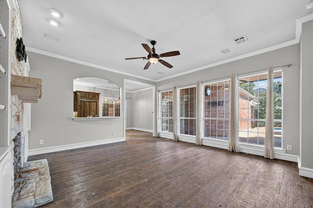 8004 Ashby Court, Plano, TX 75025 8004 Ashby Court, Plano, TX 75025
