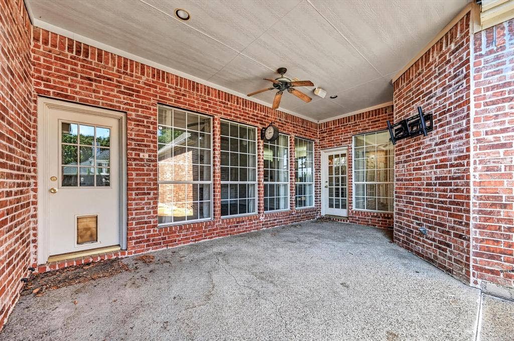 8004 Ashby Court, Plano, TX 75025 8004 Ashby Court, Plano, TX 75025