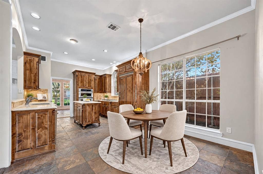 8004 Ashby Court, Plano, TX 75025 This photo has been virtually staged