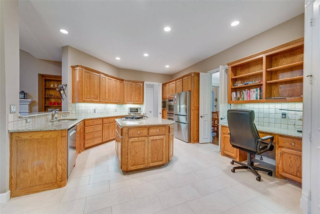 1901 Big Bend Cove, Southlake, TX 76092 1901 Big Bend Cove, Southlake, TX 76092