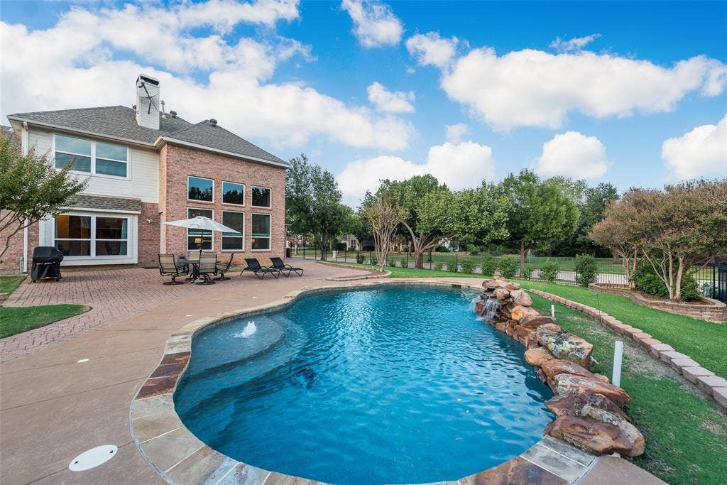 1901 Big Bend Cove, Southlake, TX 76092 1901 Big Bend Cove, Southlake, TX 76092