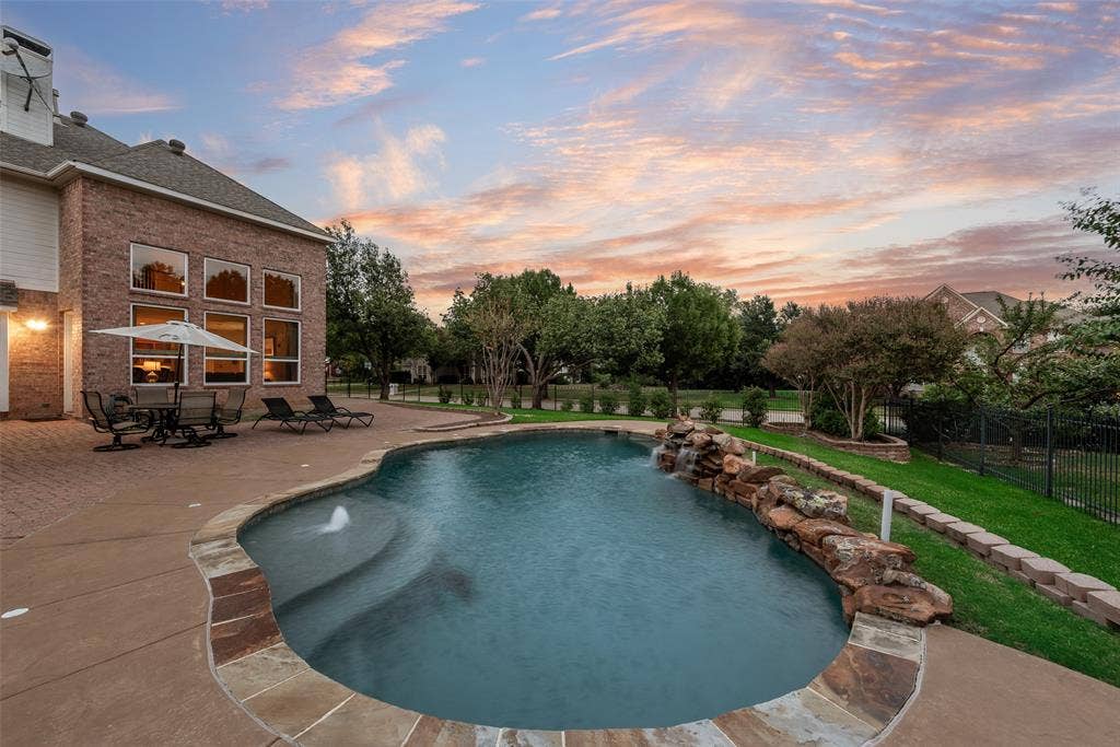 1901 Big Bend Cove, Southlake, TX 76092 1901 Big Bend Cove, Southlake, TX 76092
