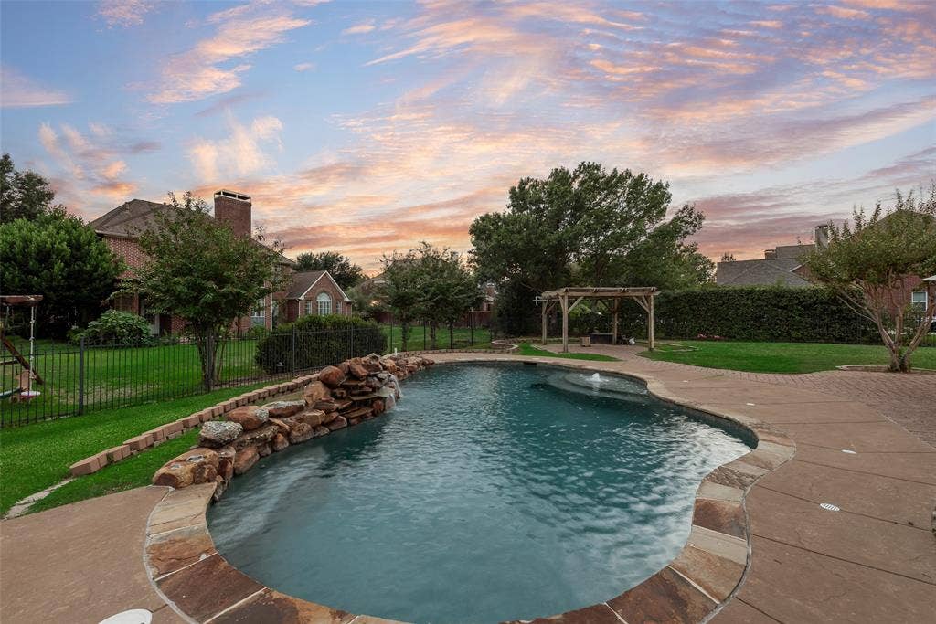 1901 Big Bend Cove, Southlake, TX 76092 1901 Big Bend Cove, Southlake, TX 76092
