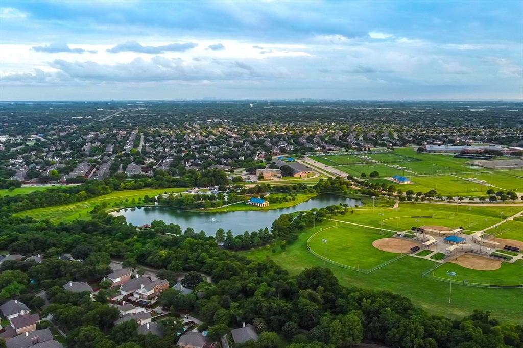 3308 Sedona Lane, Plano, TX 75025 Russell Creek Park across the street