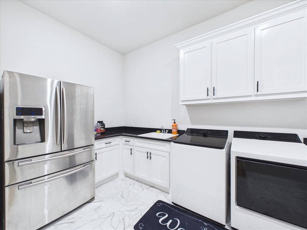 262 Vidrio Drive, Sunnyvale, TX 75182 262 Vidrio Drive, Sunnyvale, TX 75182