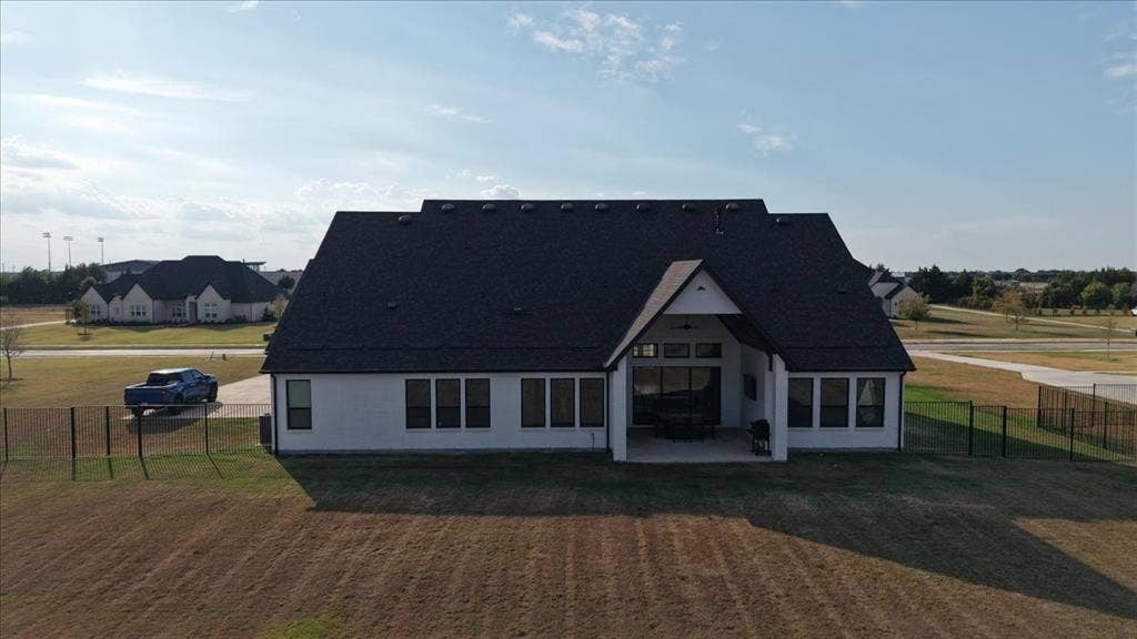 262 Vidrio Drive, Sunnyvale, TX 75182 262 Vidrio Drive, Sunnyvale, TX 75182