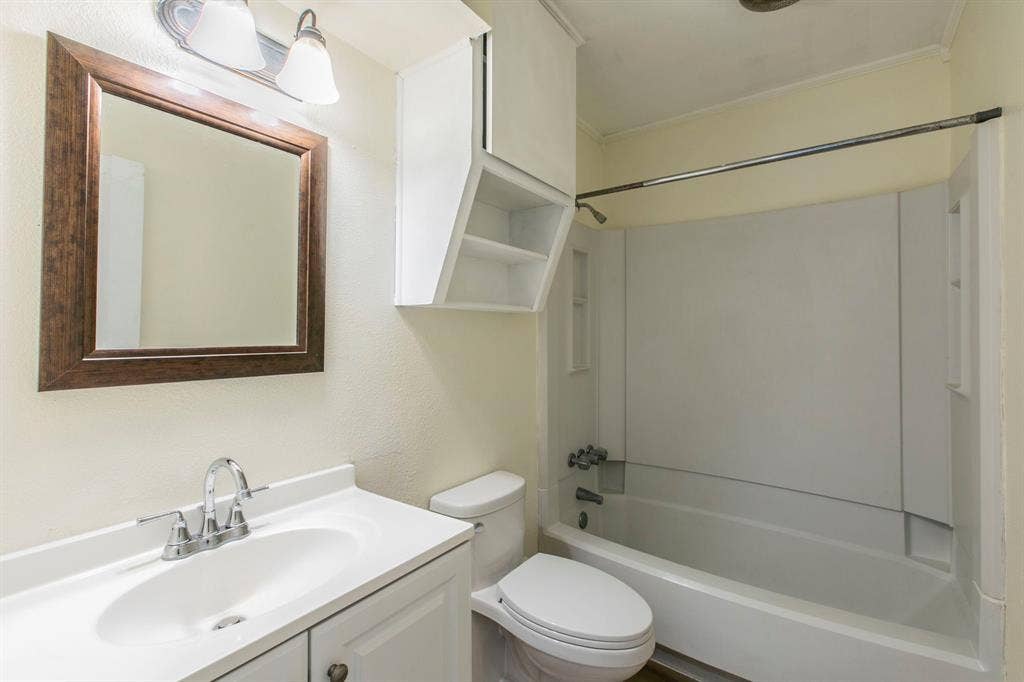 1214 Baylor Avenue, #205, Waco, TX 76706 1214 Baylor Avenue, #205, Waco, TX 76706