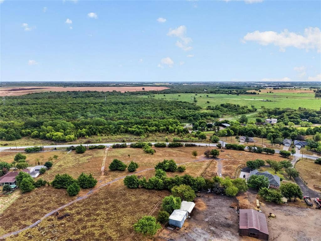 651 E Malloy Bridge Road, Seagoville, TX 75159 651 E Malloy Bridge Road, Seagoville, TX 75159