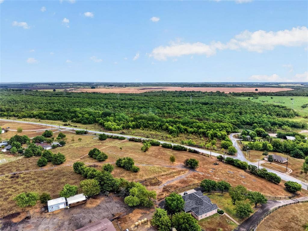 651 E Malloy Bridge Road, Seagoville, TX 75159 651 E Malloy Bridge Road, Seagoville, TX 75159