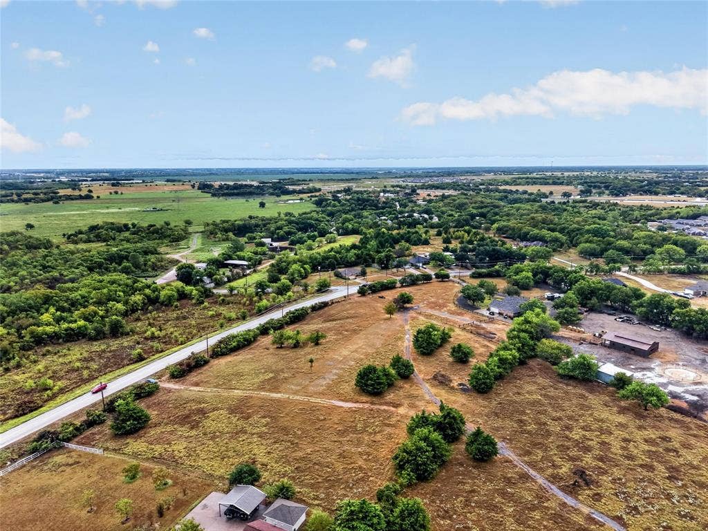651 E Malloy Bridge Road, Seagoville, TX 75159 651 E Malloy Bridge Road, Seagoville, TX 75159