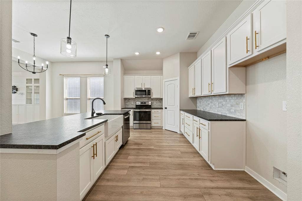 3108 Gilchrist Drive, Waco, TX 76655