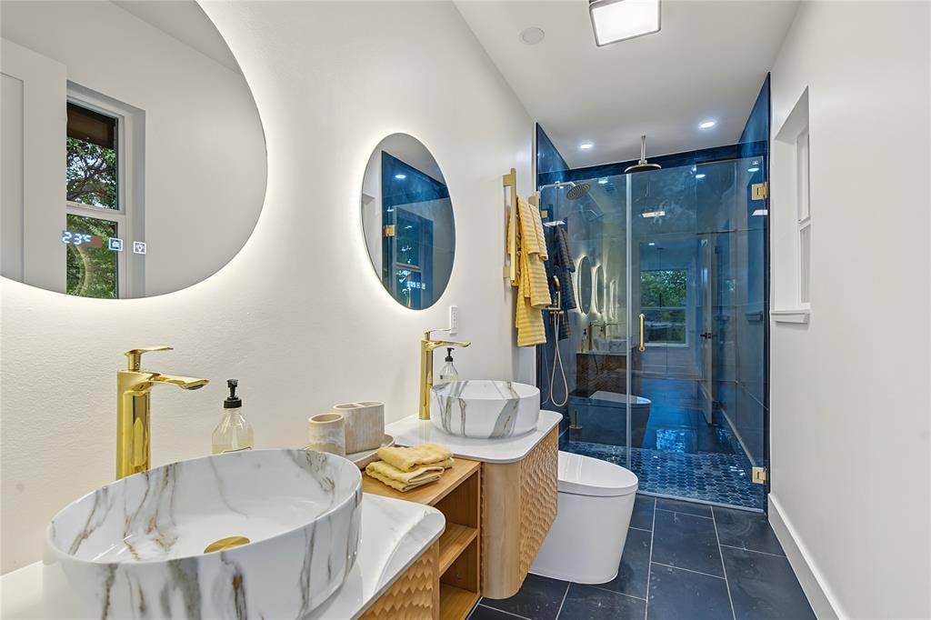 865 Peavy Road, Dallas, TX 75218 865 Peavy Road, Dallas, TX 75218