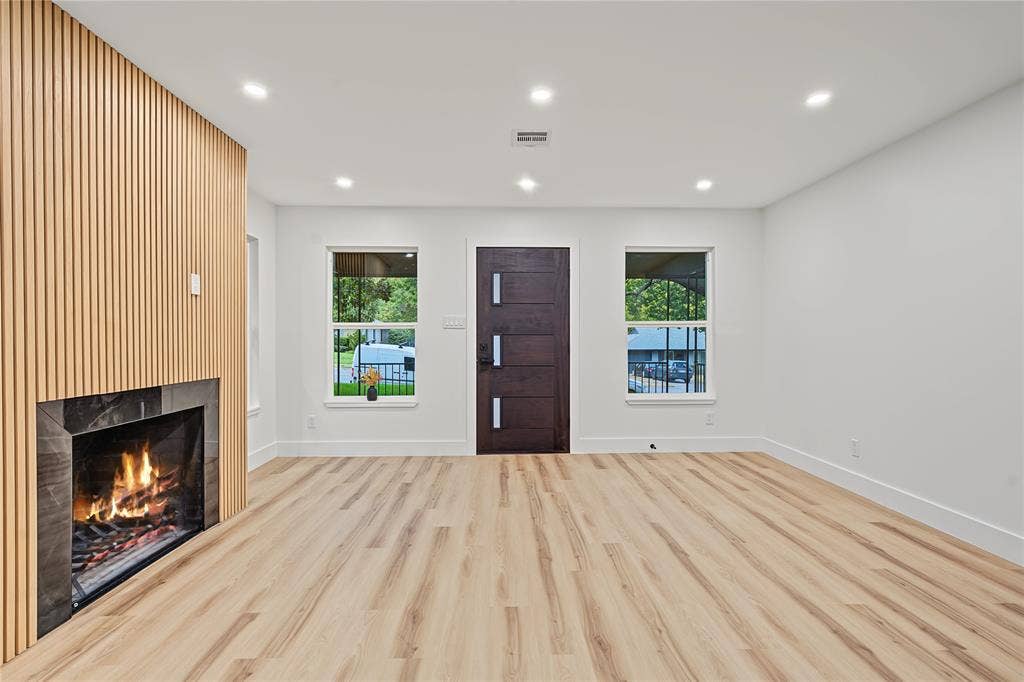 865 Peavy Road, Dallas, TX 75218 865 Peavy Road, Dallas, TX 75218