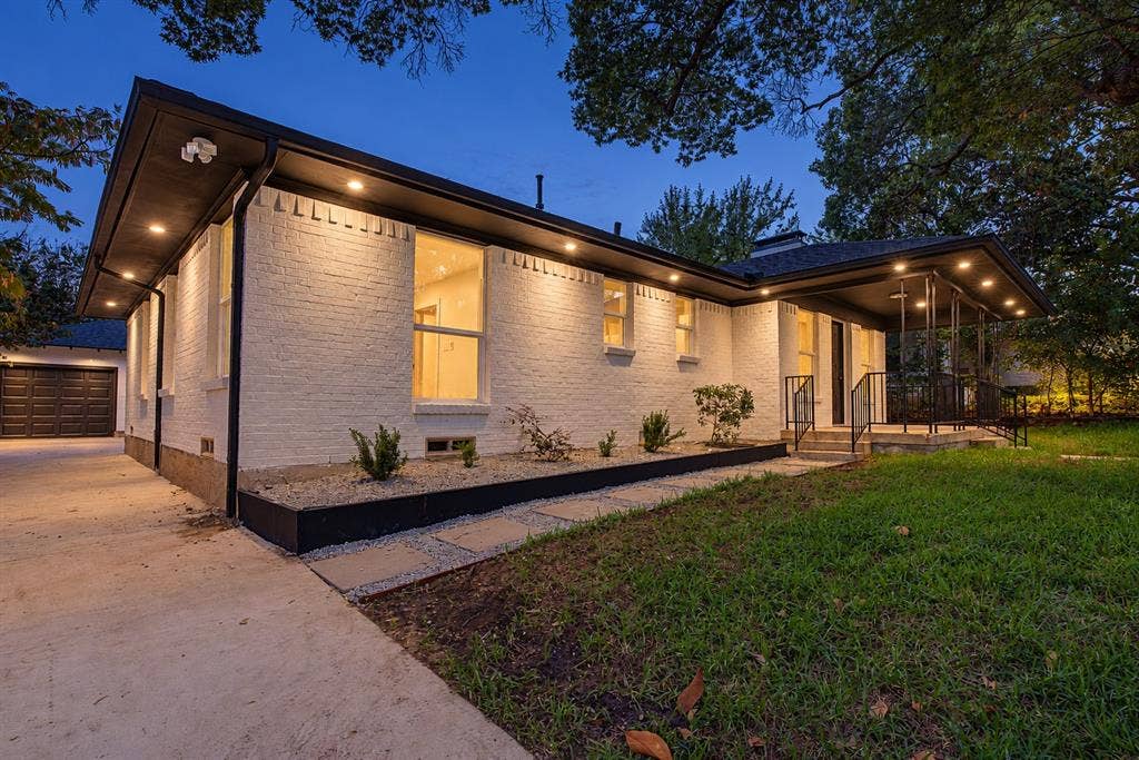865 Peavy Road, Dallas, TX 75218 865 Peavy Road, Dallas, TX 75218
