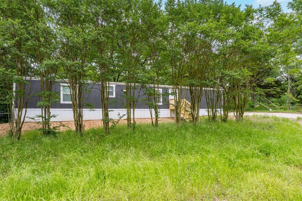 121 Neches Drive, Mabank, TX 75156 121 Neches Drive, Mabank, TX 75156