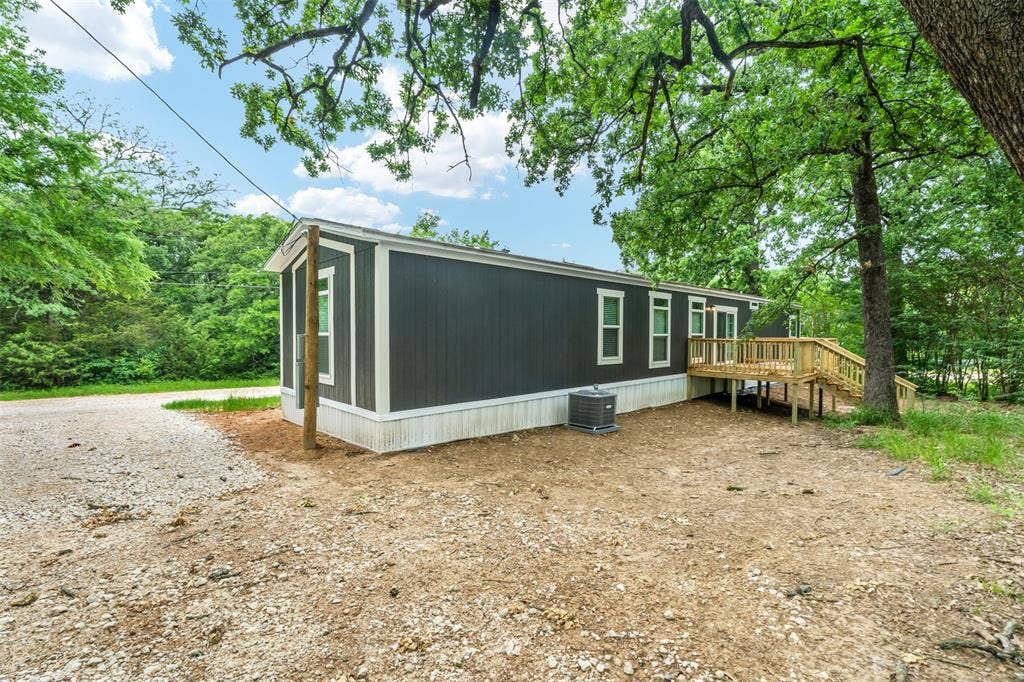 121 Neches Drive, Mabank, TX 75156 121 Neches Drive, Mabank, TX 75156