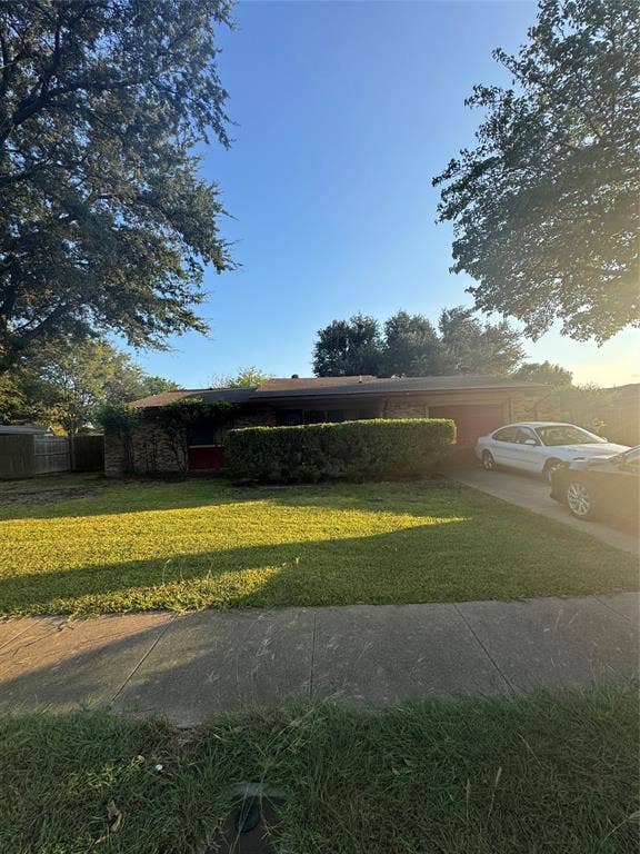 Property photo for 1804 Beacon Way, Fort Worth, TX
