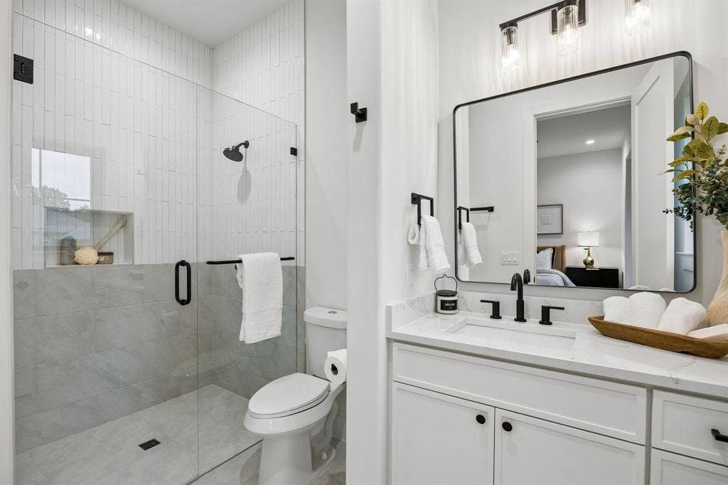 6915 Middle Cove Drive, Dallas, TX 75248
