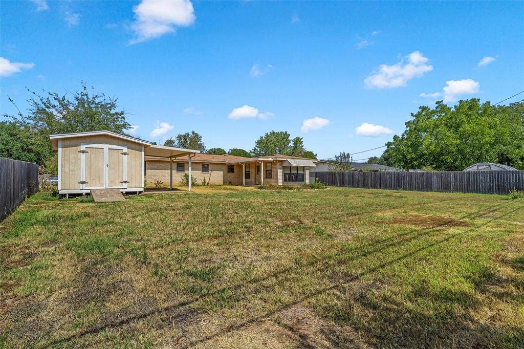 107 E Dawn Drive, Robinson, TX 76706 107 E Dawn Drive, Robinson, TX 76706
