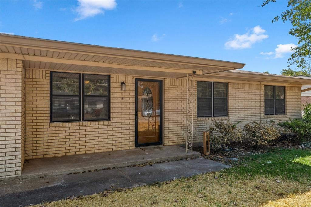 107 E Dawn Drive, Robinson, TX 76706 107 E Dawn Drive, Robinson, TX 76706