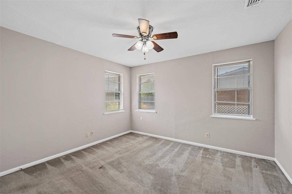 107 E Dawn Drive, Robinson, TX 76706 107 E Dawn Drive, Robinson, TX 76706