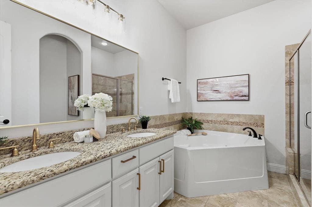 2600 Almanzor Avenue, Irving, TX 75062 2600 Almanzor Avenue, Irving, TX 75062