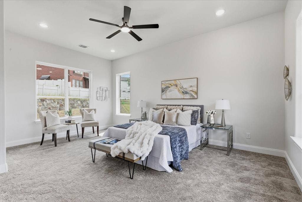 2600 Almanzor Avenue, Irving, TX 75062 2600 Almanzor Avenue, Irving, TX 75062