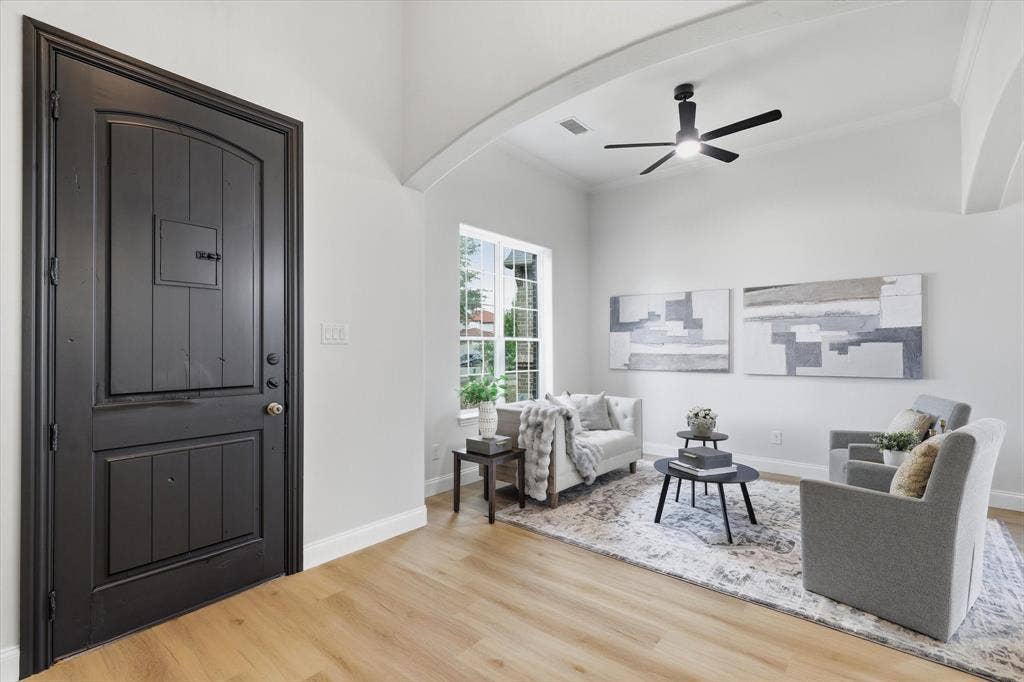 2600 Almanzor Avenue, Irving, TX 75062 2600 Almanzor Avenue, Irving, TX 75062