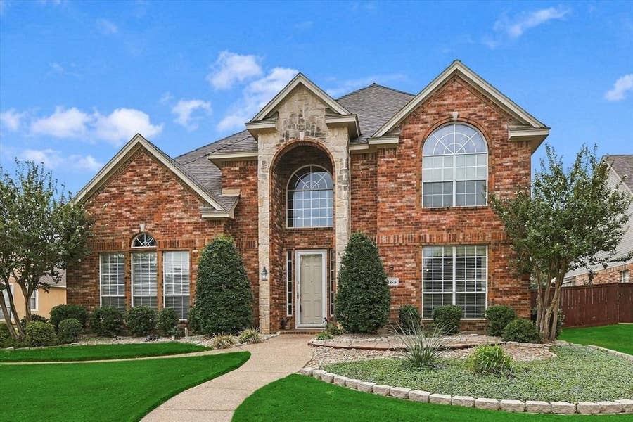 Property photo for 3325 Wilshire Avenue, Grapevine, TX