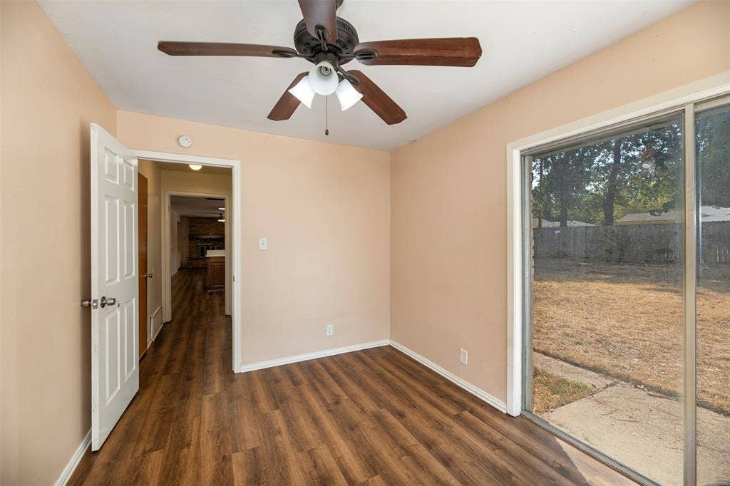 1208 Wentwood Drive, Irving, TX 75061 1208 Wentwood Drive, Irving, TX 75061