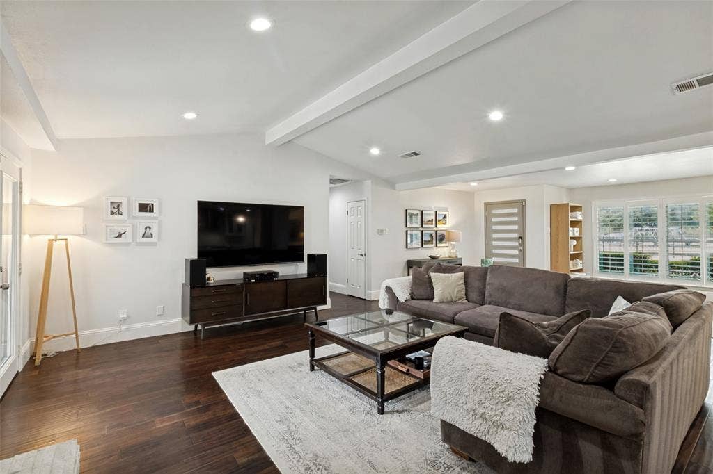 4739 Harvest Hill Road, Dallas, TX 75244