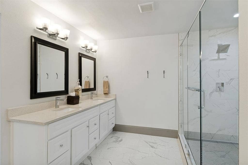 4739 Harvest Hill Road, Dallas, TX 75244