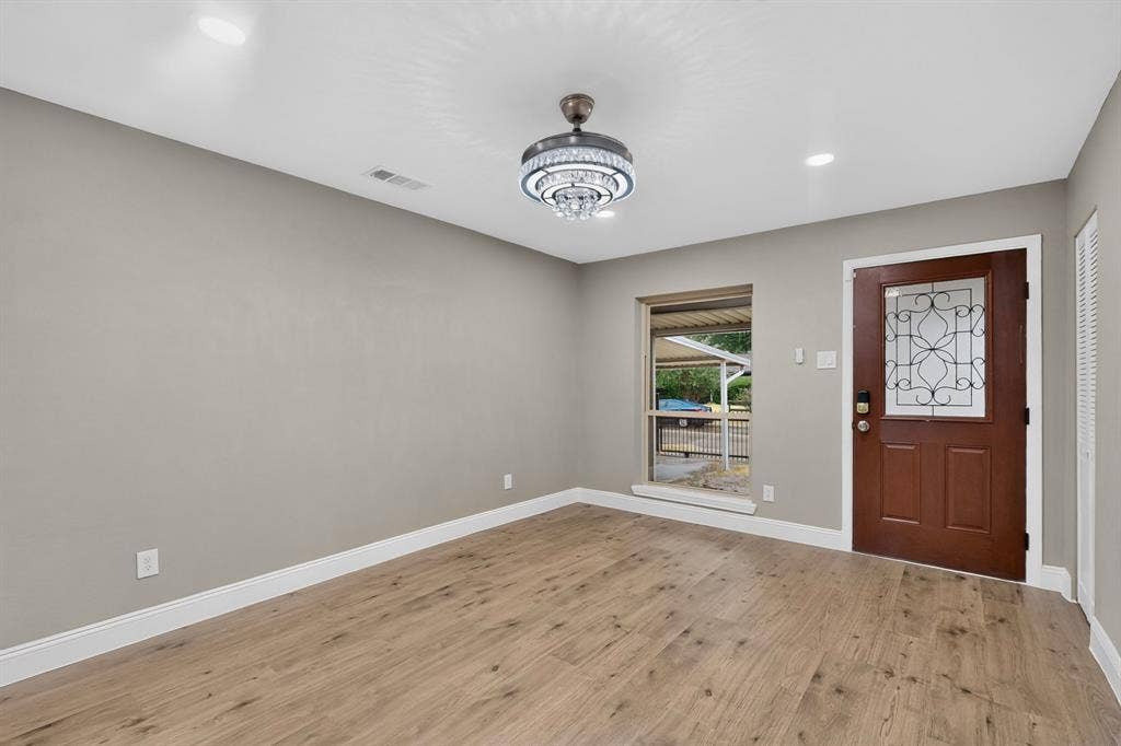 4037 Salem Drive, Garland, TX 75043