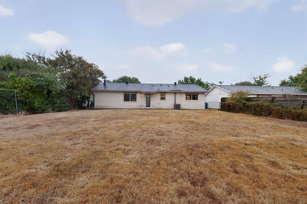 4037 Salem Drive, Garland, TX 75043