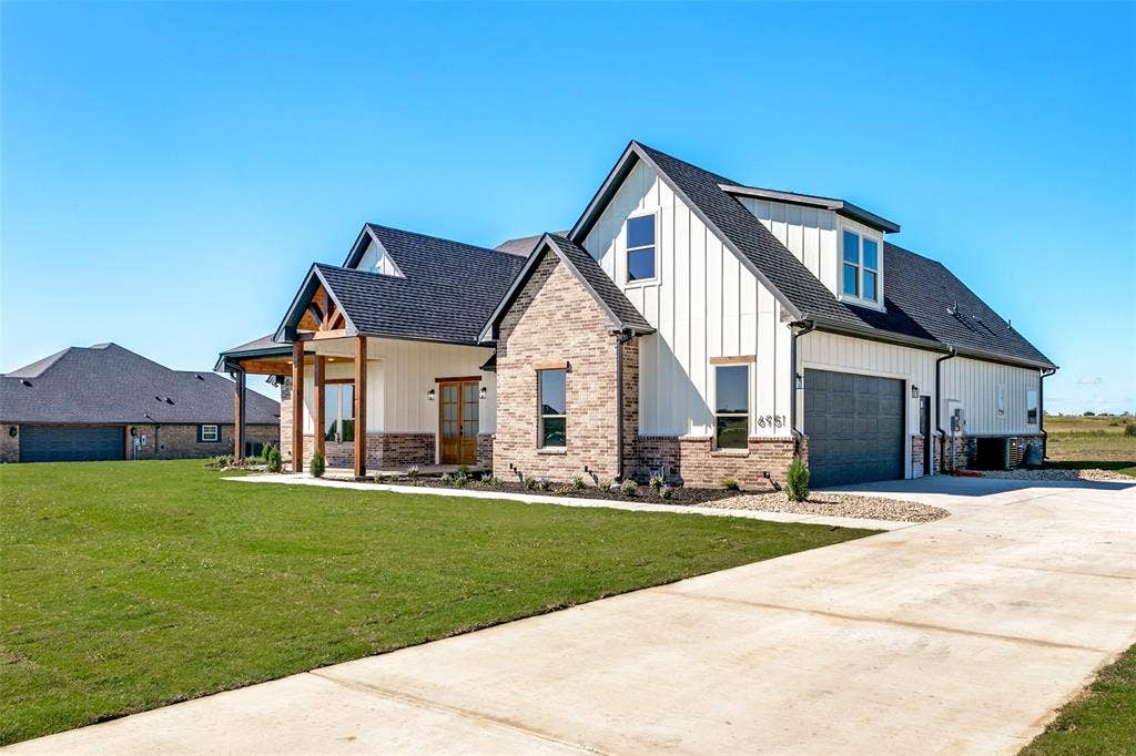 6951 Eagle Creek Drive, Godley, TX 76044 6951 Eagle Creek Drive, Godley, TX 76044