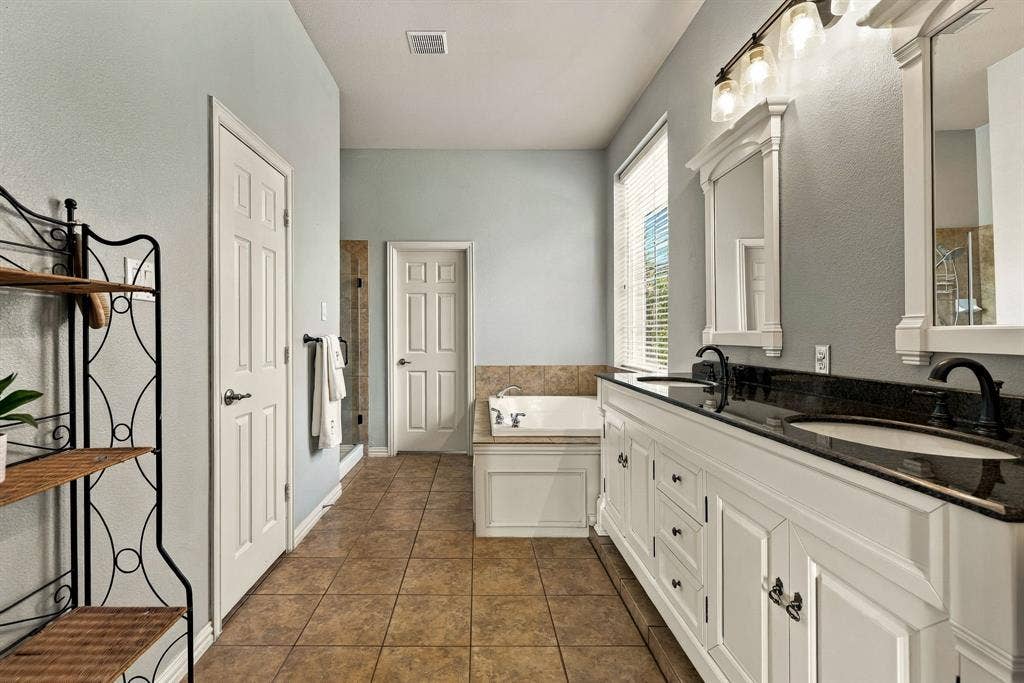 2671 SLEEPY HOLLOW Trail, Frisco, TX 75034 2671 SLEEPY HOLLOW Trail, Frisco, TX 75034