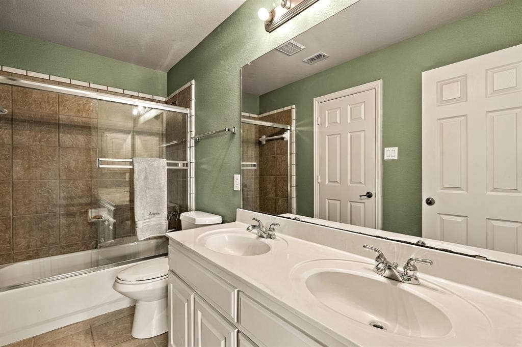 2671 SLEEPY HOLLOW Trail, Frisco, TX 75034 2671 SLEEPY HOLLOW Trail, Frisco, TX 75034