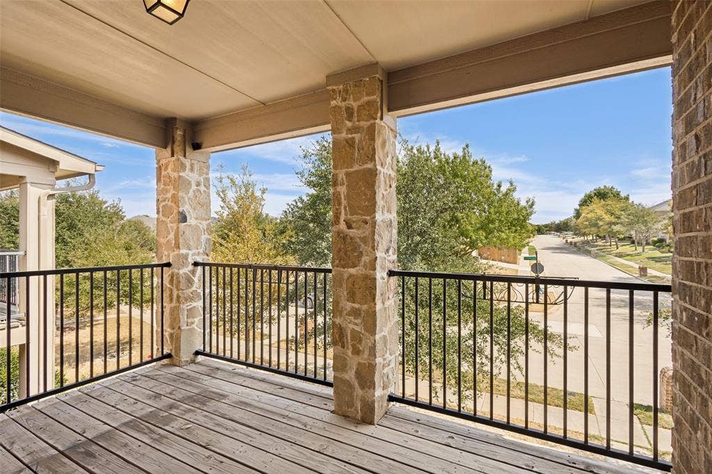 2201 Canyon Point, McKinney, TX 75071 2201 Canyon Point, McKinney, TX 75071