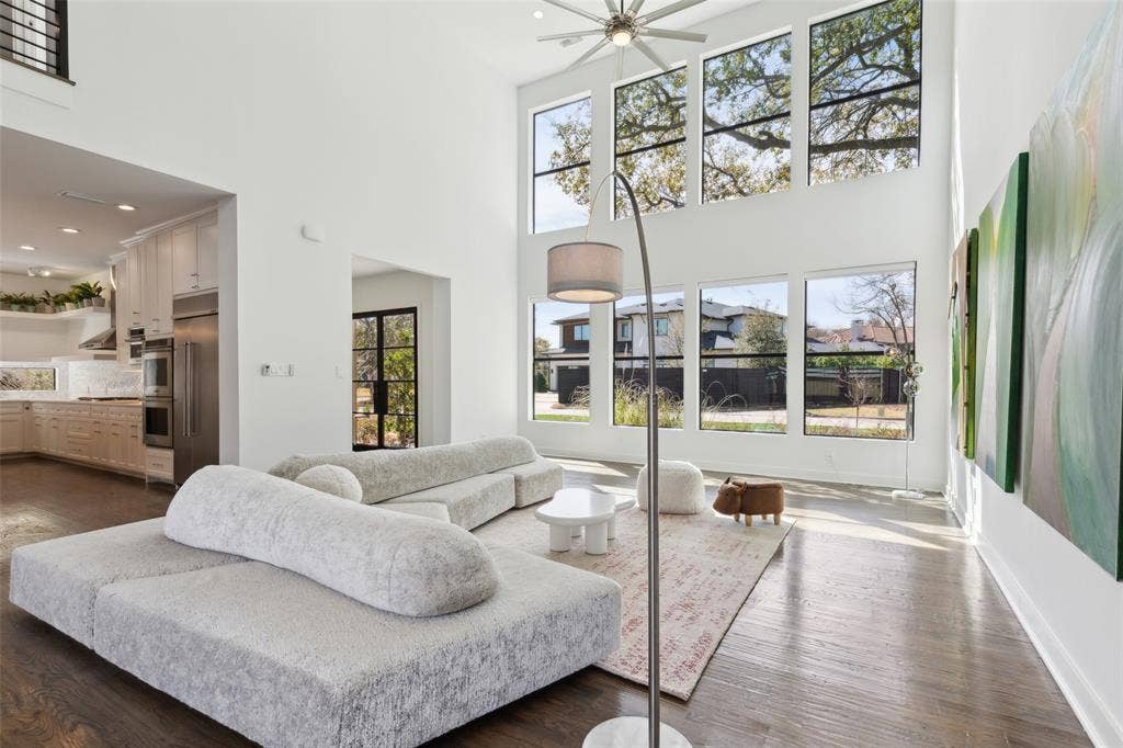 6441 Royalton Drive, Dallas, TX 75230 6441 Royalton Drive, Dallas, TX 75230