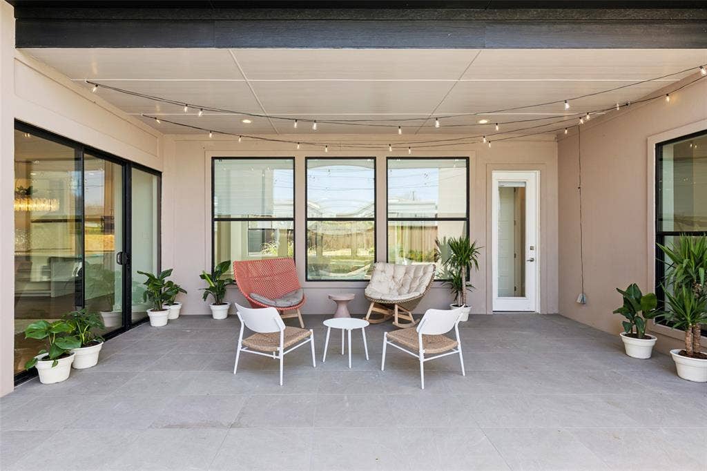 6441 Royalton Drive, Dallas, TX 75230 6441 Royalton Drive, Dallas, TX 75230