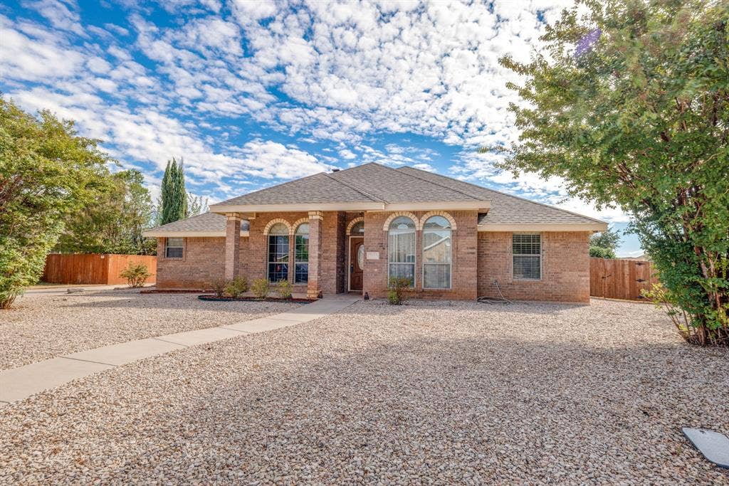 7033 Waterway Lane, Abilene, TX 79606 7033 Waterway Lane, Abilene, TX 79606