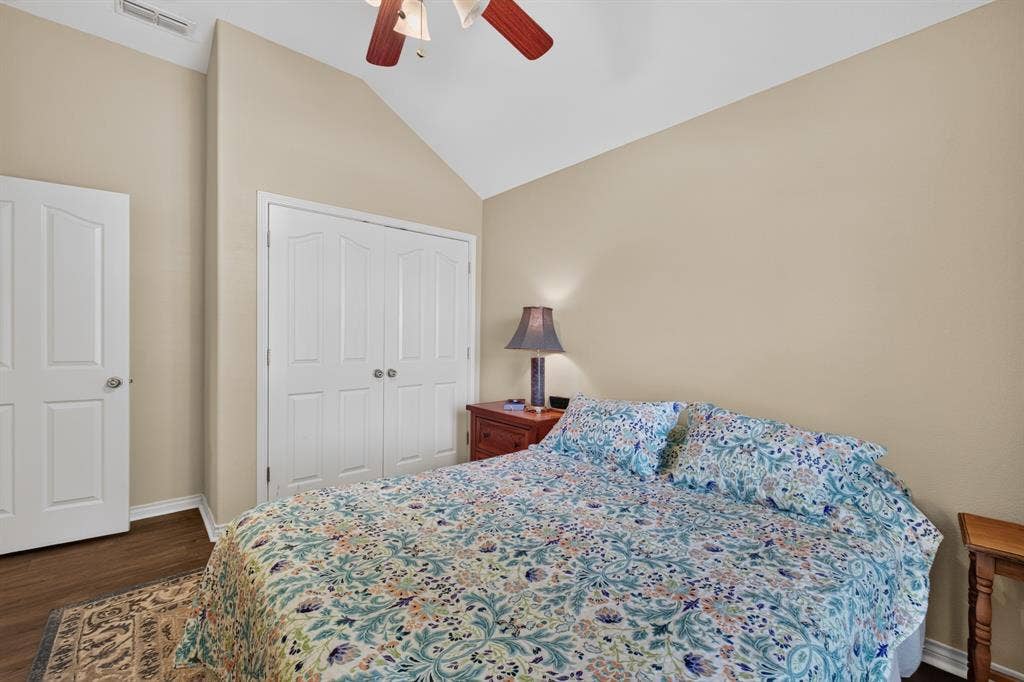 7033 Waterway Lane, Abilene, TX 79606 7033 Waterway Lane, Abilene, TX 79606