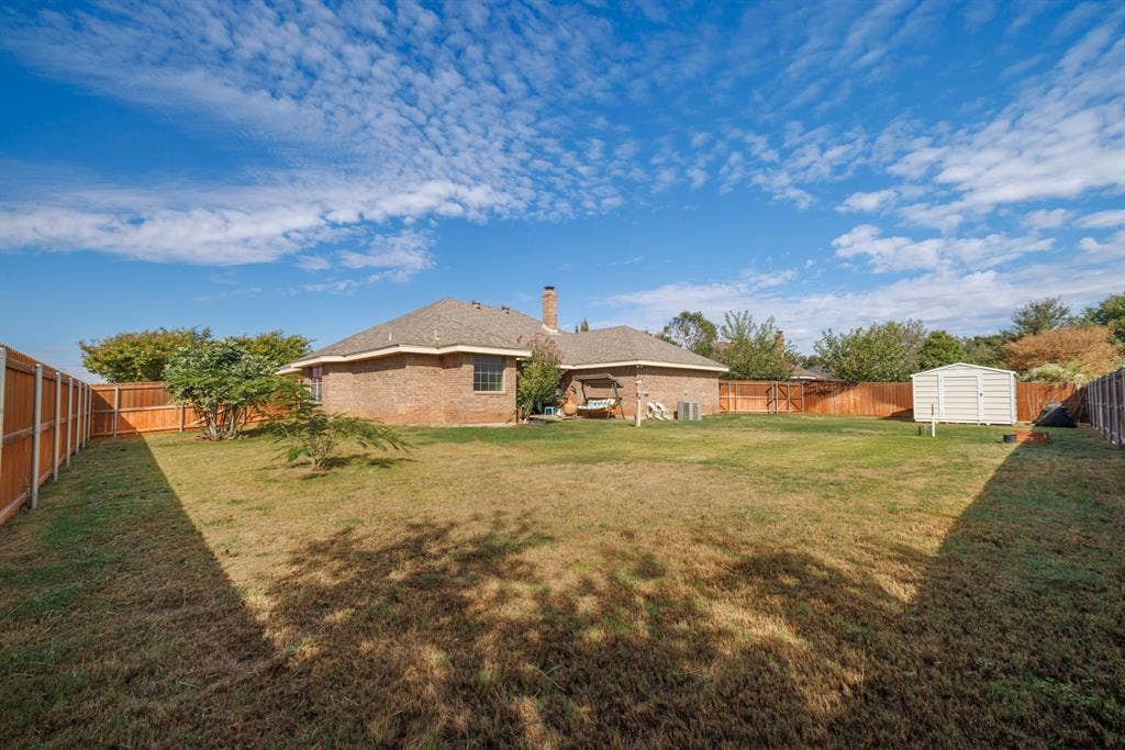 7033 Waterway Lane, Abilene, TX 79606 7033 Waterway Lane, Abilene, TX 79606