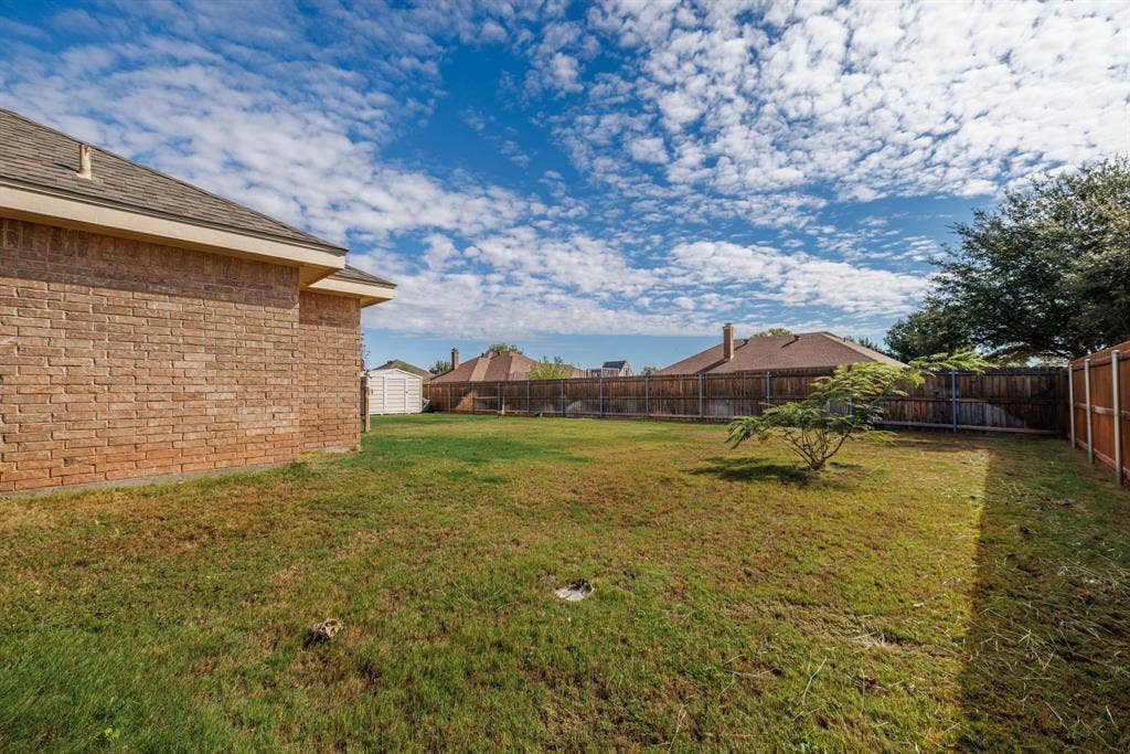 7033 Waterway Lane, Abilene, TX 79606 7033 Waterway Lane, Abilene, TX 79606