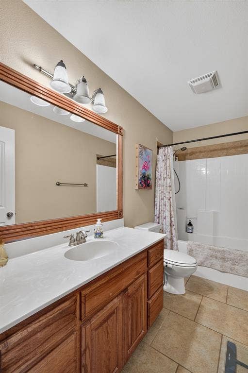 7033 Waterway Lane, Abilene, TX 79606 7033 Waterway Lane, Abilene, TX 79606