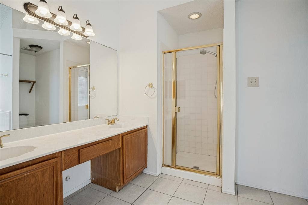 900 Sweetgum Creek, Plano, TX 75023 900 Sweetgum Creek, Plano, TX 75023